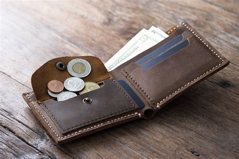 new leather wallet for men.